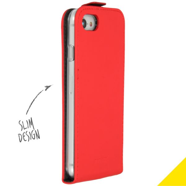 Accezz Flipcase iPhone SE (2022 / 2020) / 8 / 7 - Rood