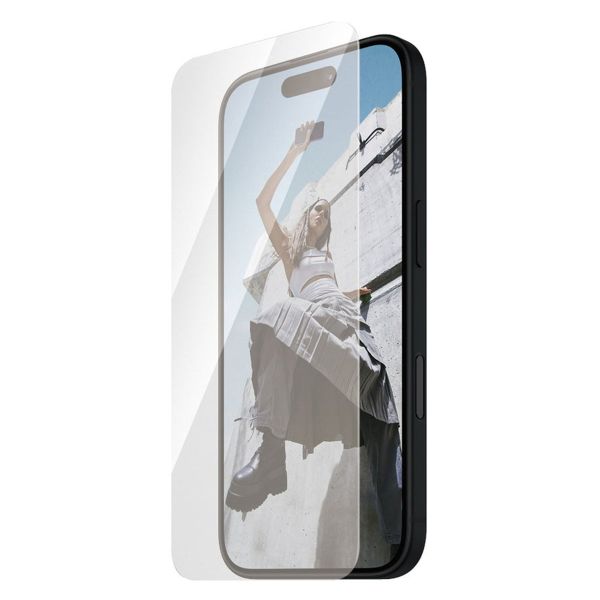 PanzerGlass SAFE Ultra-Wide Fit Screenprotector iPhone 16