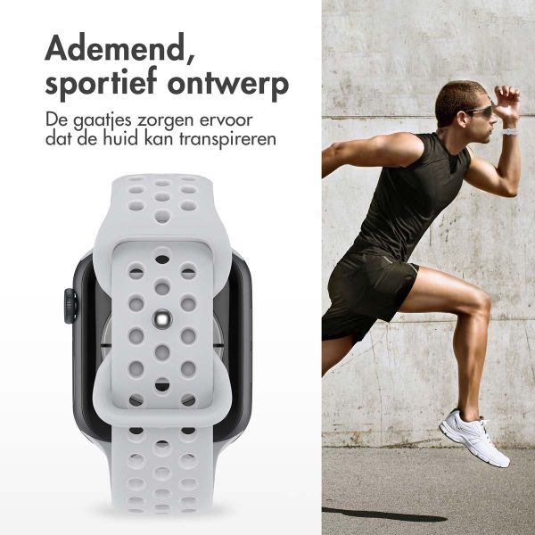 imoshion Sport⁺ bandje Apple Watch Series 1-9 / SE / Ultra (2) - 42/44/45/49 mm - Maat S/M - Pure Platinum & White