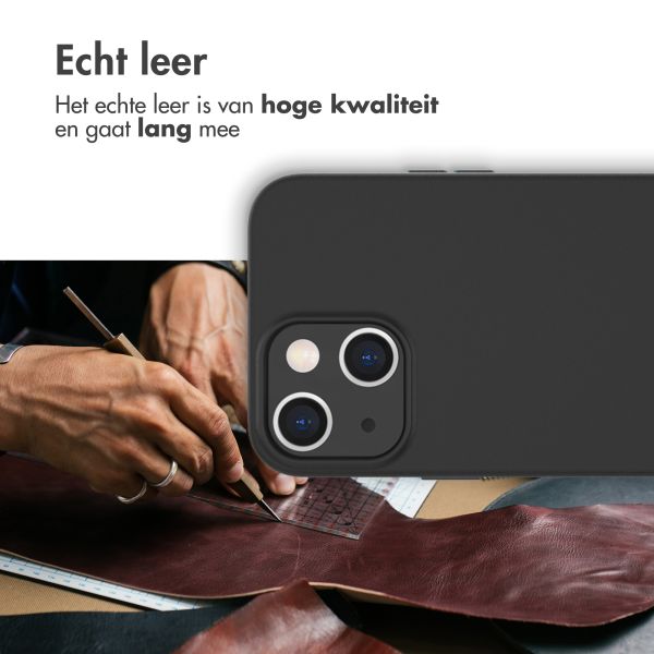 Accezz Leather Backcover MagSafe iPhone 15 - Zwart