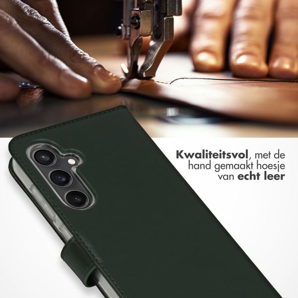 Selencia Echt Lederen Bookcase Samsung Galaxy S23 FE - Groen