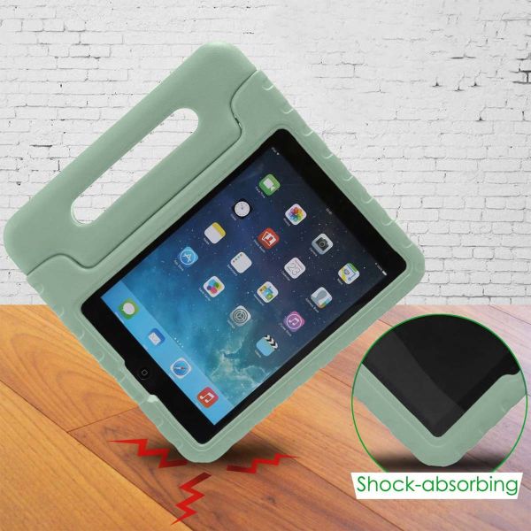 imoshion Kidsproof Backcover met handvat iPad 6 (2018) / iPad 5 (2017) - Olijfgroen