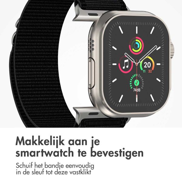 imoshion Nylon Alpine bandje Apple Watch Series 1-9 / SE - 38/40/41 mm / Series 10 - 42 mm - Zwart