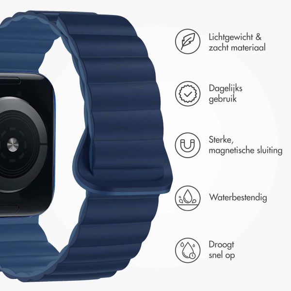 imoshion Siliconen magnetisch bandje Apple Watch Series 1-9 / SE - 38/40/41 mm / Series 10 - 42 mm - Donkerblauw