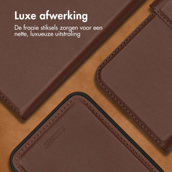 Accezz Premium Leather 2 in 1 Wallet Bookcase Samsung Galaxy A14 (5G/4G) - Bruin