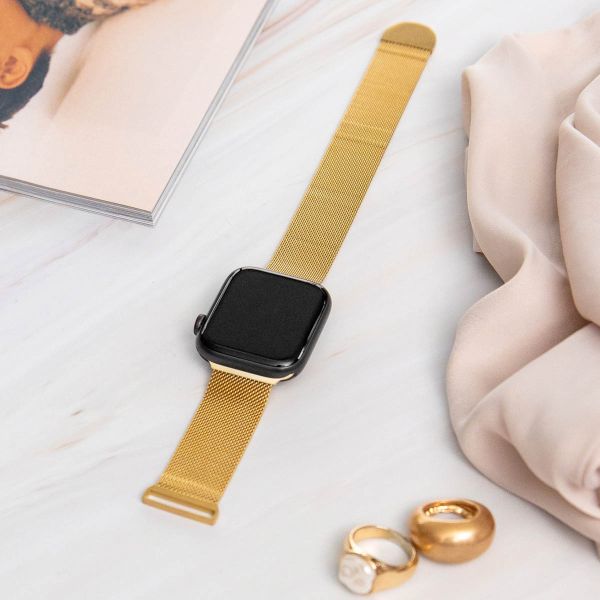 imoshion Milanees magnetisch bandje Apple Watch Series 1-9 / SE - 38/40/41 mm / Series 10 - 42 mm - Maat M - Goud