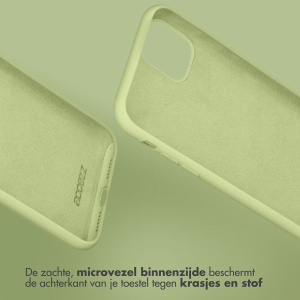 Accezz Liquid Silicone Backcover Google Pixel 8 Pro - Groen