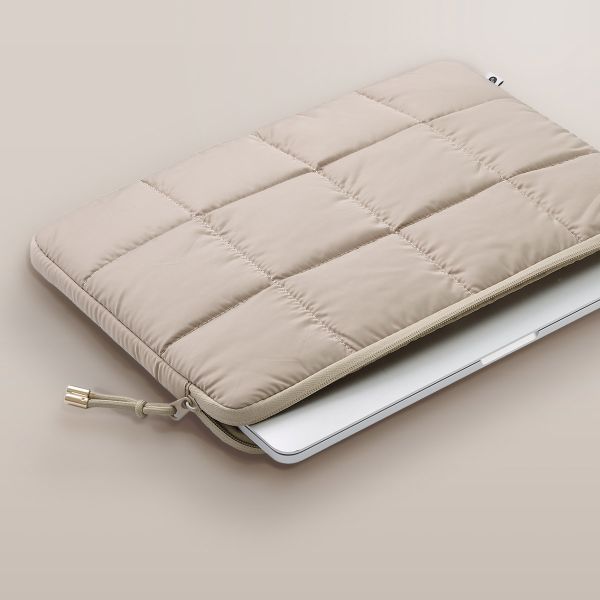 Selencia Puffy Laptop hoes 13-14 inch - Laptopsleeve - Beige