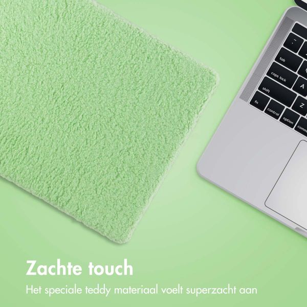 imoshion Teddy Hard Cover MacBook Pro 13 inch (2020 / 2022) - A2289 / A2251 - Matcha Green