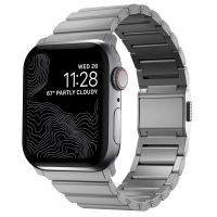 Nomad Titanium schakelband Apple Watch Series 1-10 / SE / Ultra (2) - 42/44/45/46/49 mm - Zilver