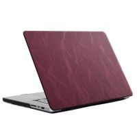 Selencia Fluwelen Cover MacBook Air 13 inch (2022) / Air 13 inch (2024) M3 chip - A2681 / A3113 - Donkerrood