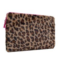 imoshion Fluffy Laptop hoes 15-16 inch - Laptopsleeve - Leopard Pink