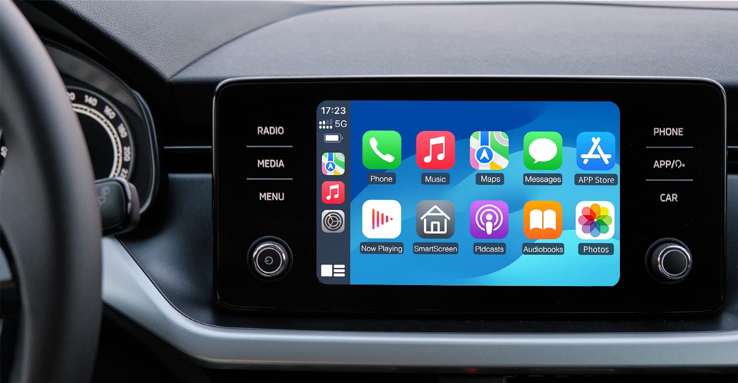 Apple CarPlay en Android Auto is te zien op display van auto.